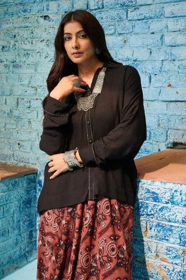 Picture of Women Skirts